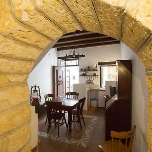 https://bilocale-mandralisca.sicilyhotelsitaly.net